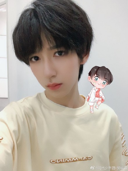 贺峻霖为什么叫影、兔子、小铃铛、樱子、贺(贺峻霖为什么是樱)