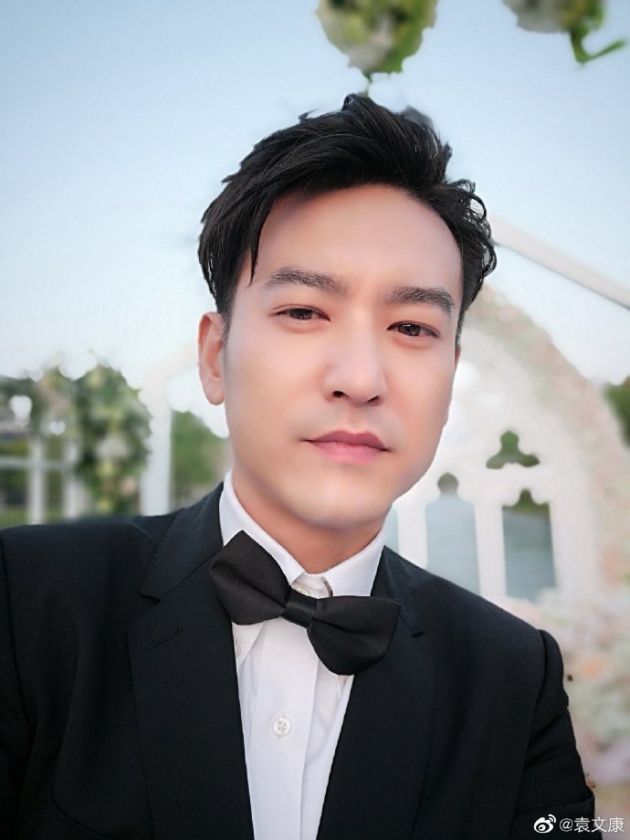 袁文康在华谊什么地位