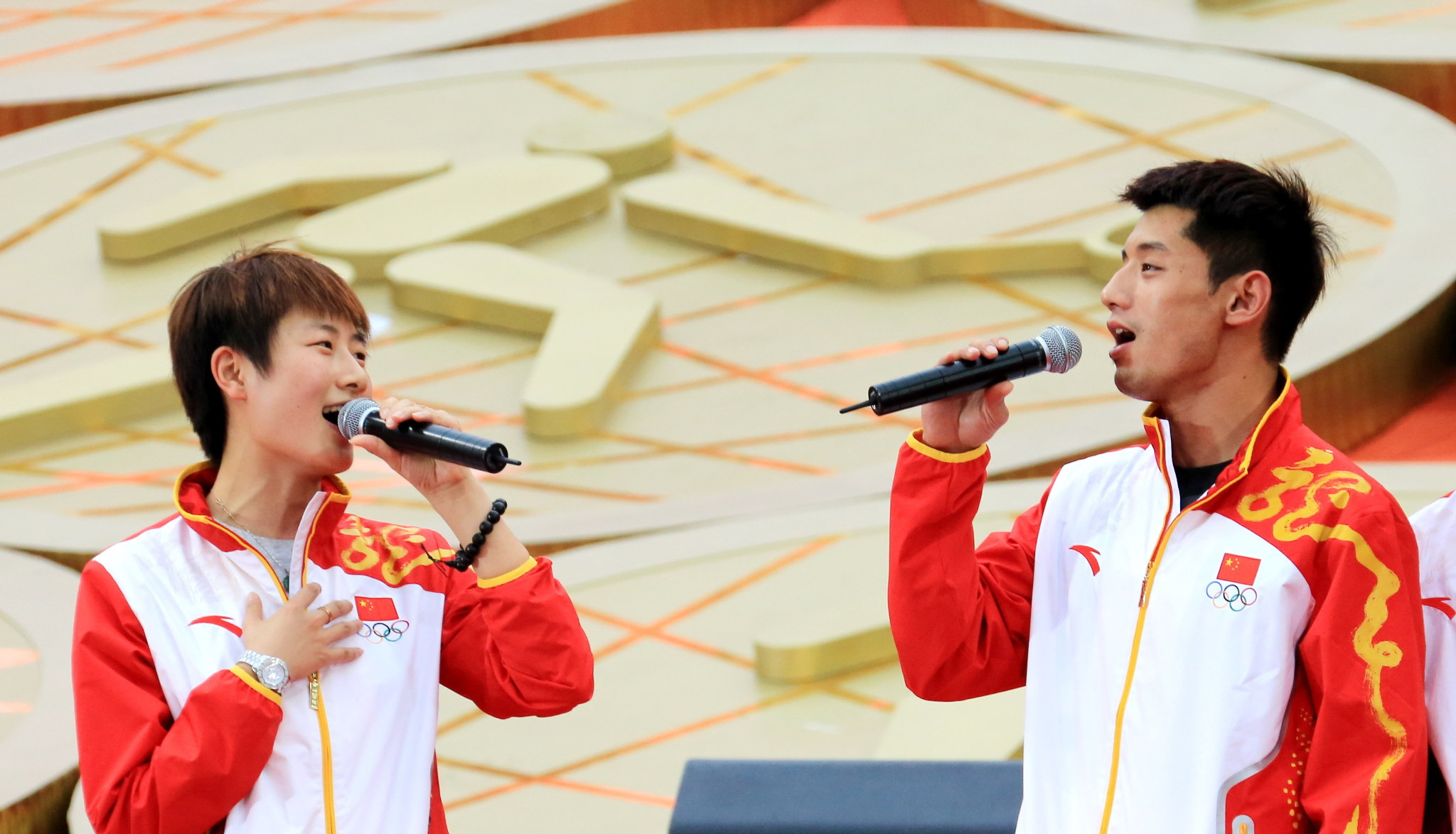 丁宁和张继科亲密照曝光(张继科和丁宁是情侣关系吗?)