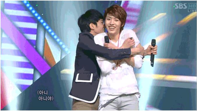 金明洙李成烈粉红事件回顾