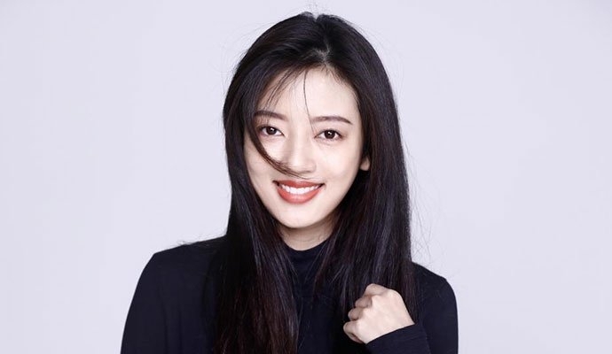 何瑞贤资料演过什么电视剧(何瑞贤以家人之名剧照)