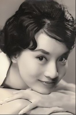 尤敏老年后的照片(尤敏的丈夫)