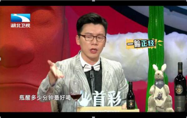 陈铭老师在武大教什么？马薇薇陈铭什么关系(陈铭是什么专业的老师)