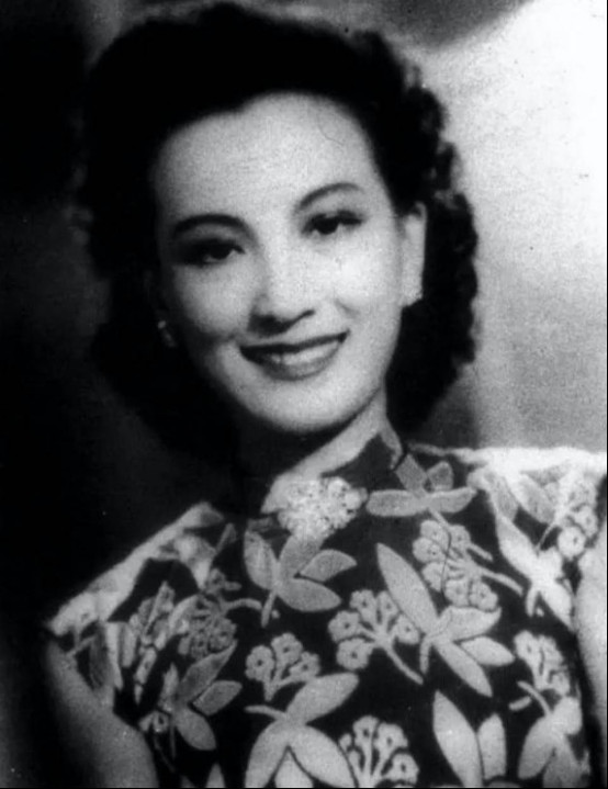 尤敏老年后的照片(尤敏的丈夫)