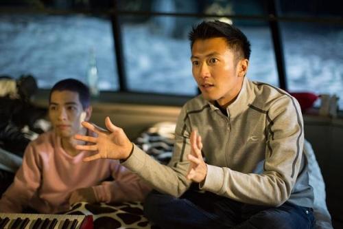 谢霆锋吐槽萧敬腾太花心是什么情况(谢霆锋和萧敬腾唱功)