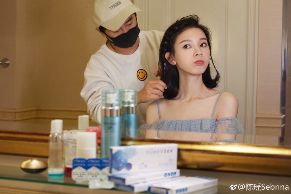 陈瑶艺考素颜照图片(陈瑶写真照片高清)