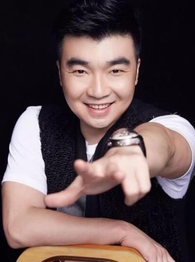 制片人梁超多大了(制片人梁超最近有什么作品) 制片人梁超多大了(制片人梁超最近有什么作品)