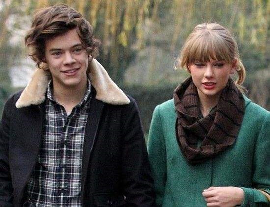 泰勒斯威夫特为什么被叫公交车、公交霉(为什么说泰勒斯威夫特是公交车)