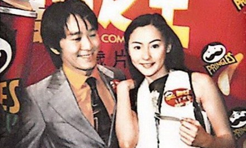 张柏芝回忆第一次和周星驰见面(周星驰张柏芝抱在一起)