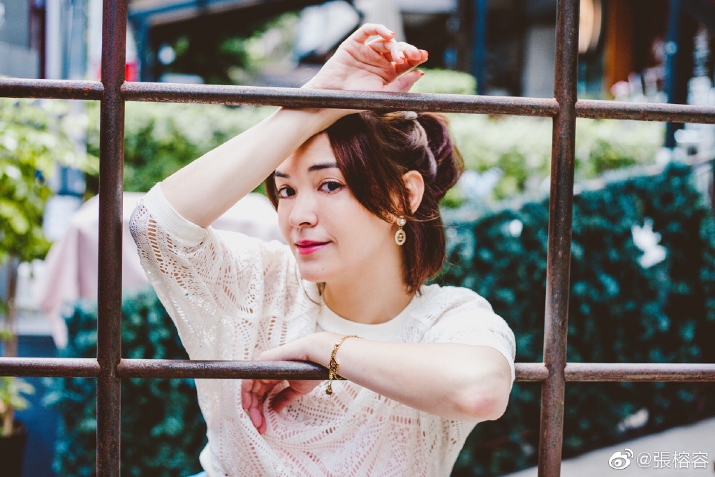 柯佳嬿第一个老公是谁和谢坤达结婚现状(柯佳嬿的老公)