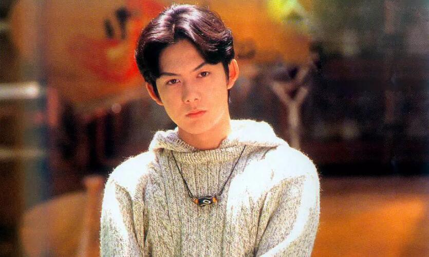 柏原崇为什么叫世纪末美少年？柏原崇近照与