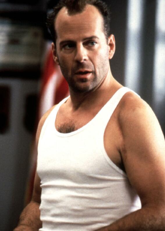 布鲁斯威利斯为什么光头?他为什么不练习肌