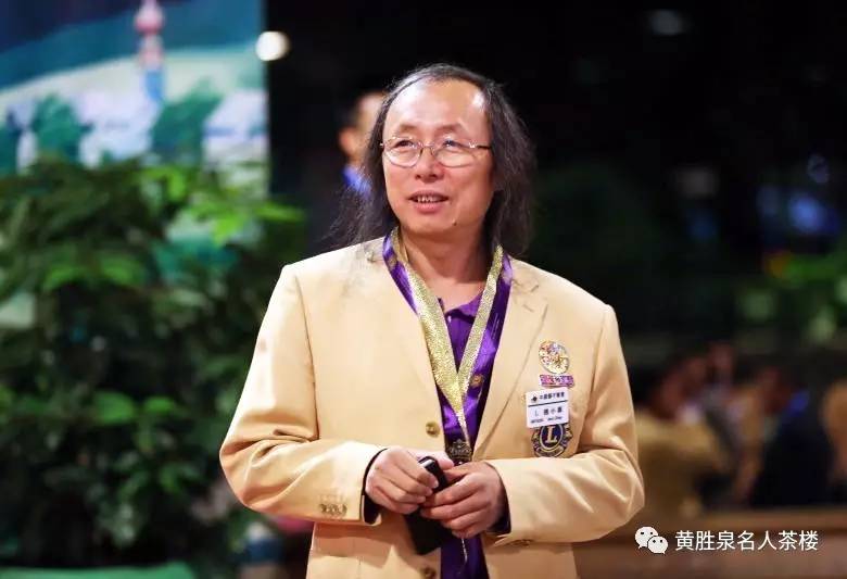 赵小源的牙怎么了 赵小源的牙怎么了