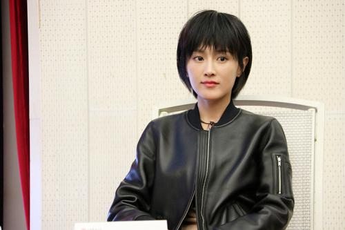 尹姝贻潘粤明恋情最新消息(潘粤明尹姝贻牵手同归住所,疑似恋爱,你看好这一对么?)