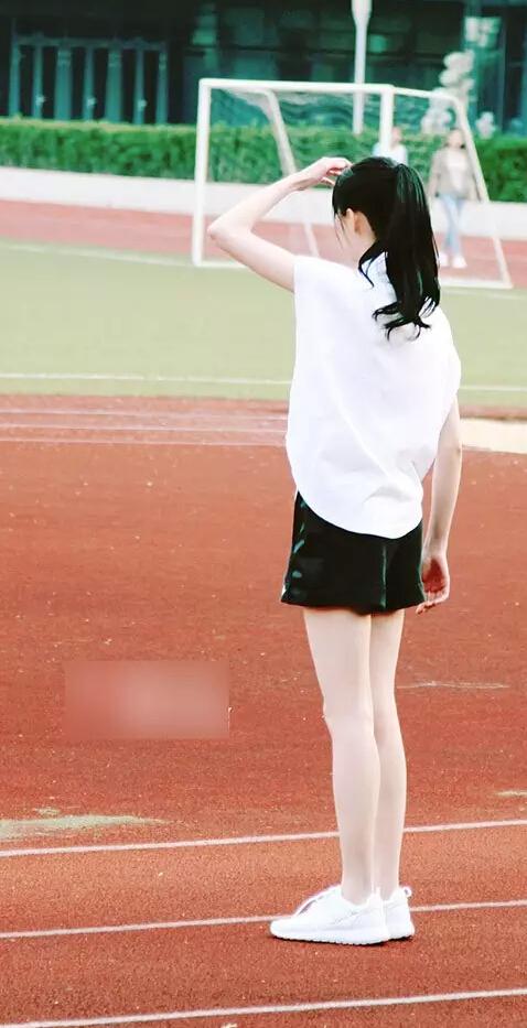 郑爽暴瘦减肥法是什么方法?她绝食20天瘦 郑爽暴瘦减肥法是什么方法?她绝食20天瘦