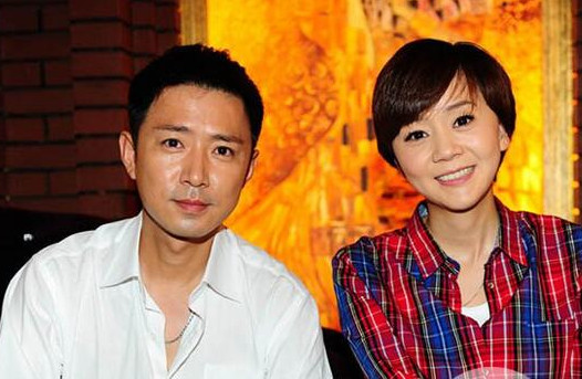 王一楠和冯绍峰是同学吗(王一楠前男友)