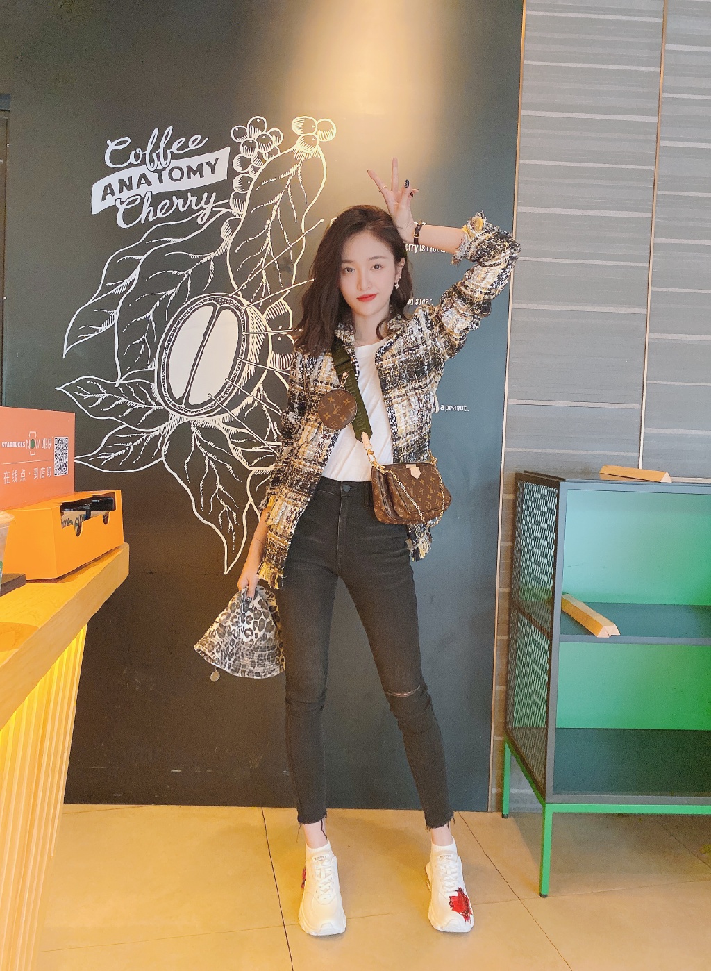 吴宣仪为什么叫官方仪、小钻风(吴宣仪为什么叫五选一)