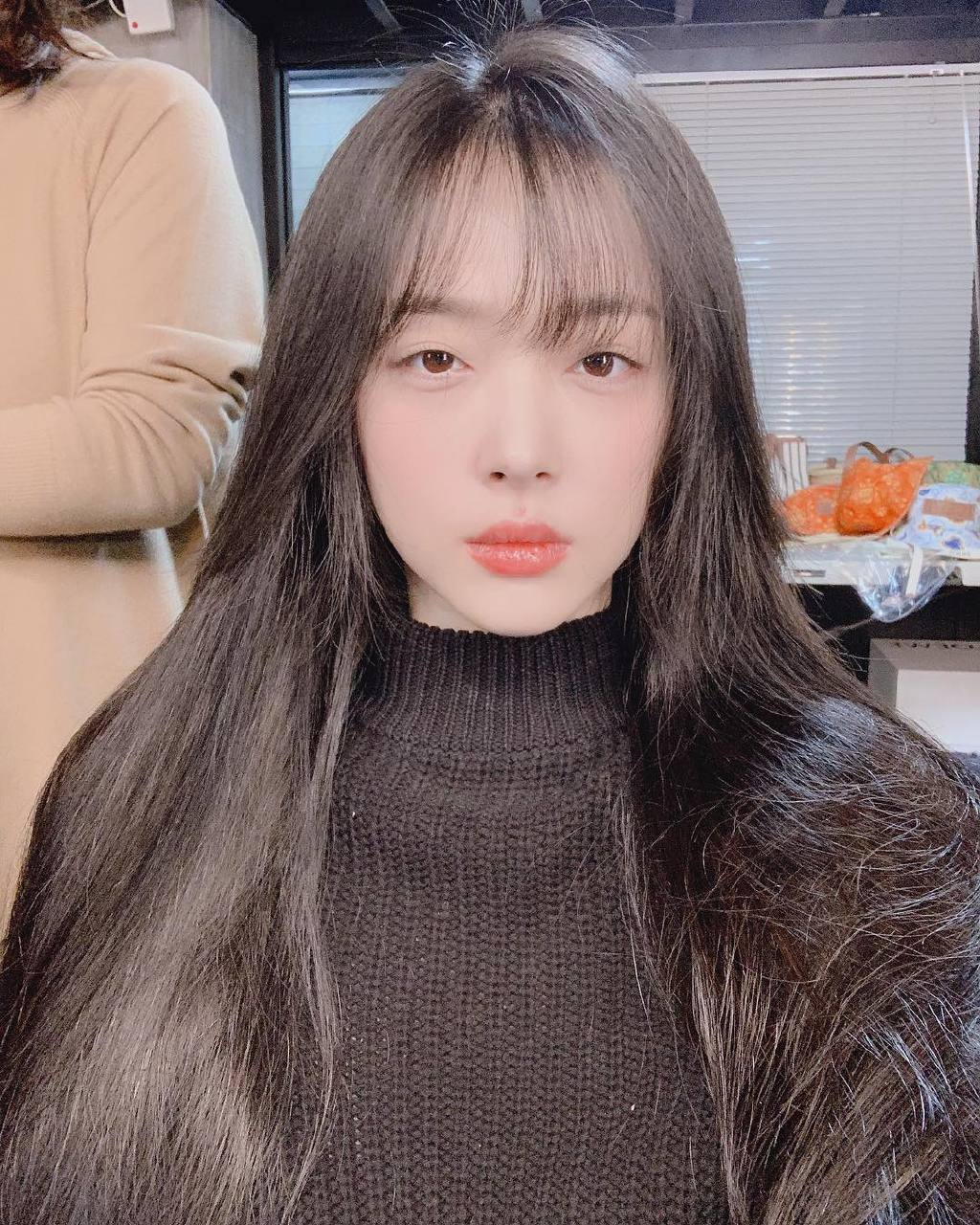 崔雪莉素颜照片真丑(崔雪莉长得好看吗)