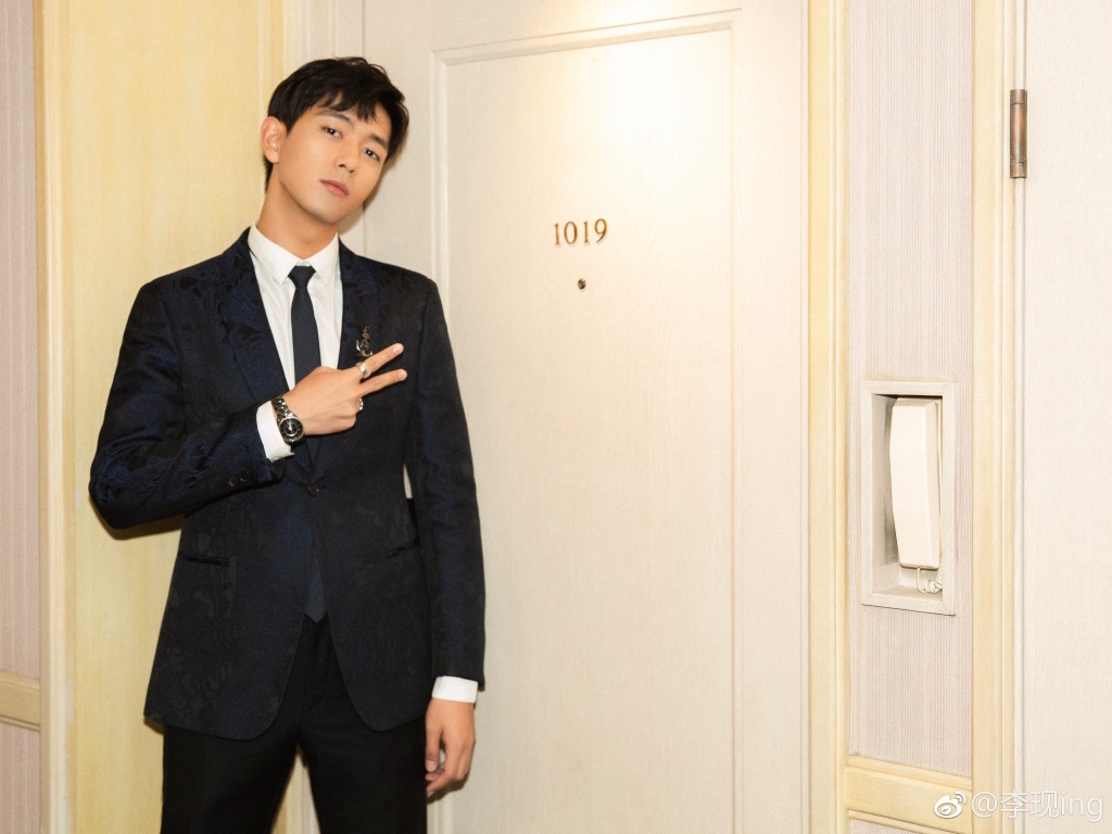 李现为什么招同性喜欢是天菜?李现实际是反 李现为什么招同性喜欢是天菜?李现实际是反