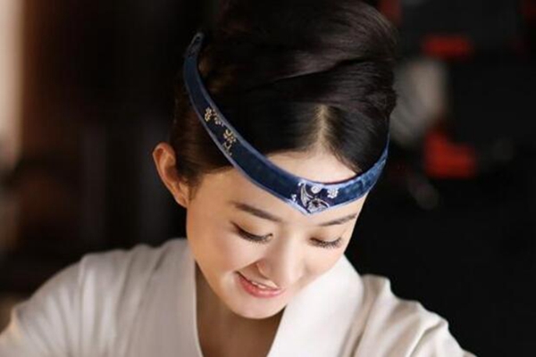 知否收官赵丽颖发文与明兰道别(知否里明兰说的一段话)