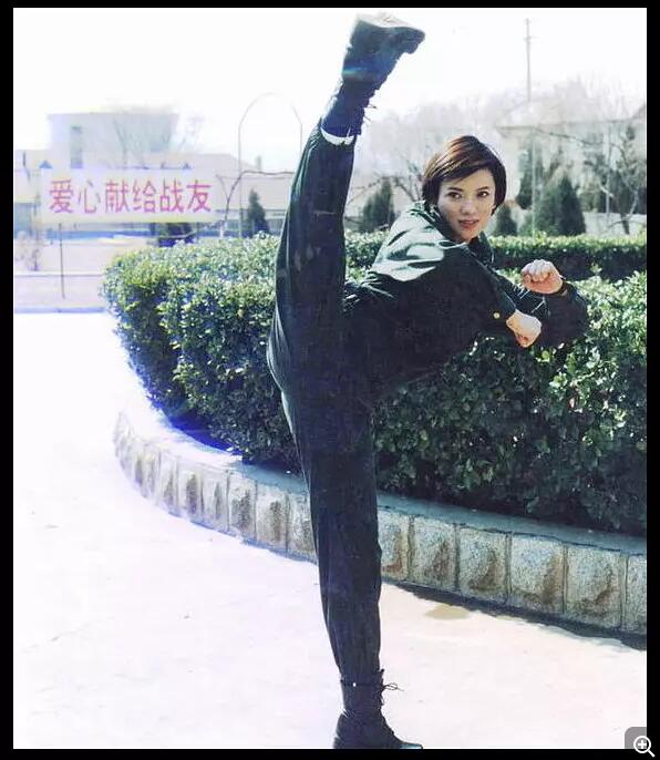 彭丹洗澡来四个男的电影叫什么?彭丹现在做 彭丹洗澡来四个男的电影叫什么?彭丹现在做