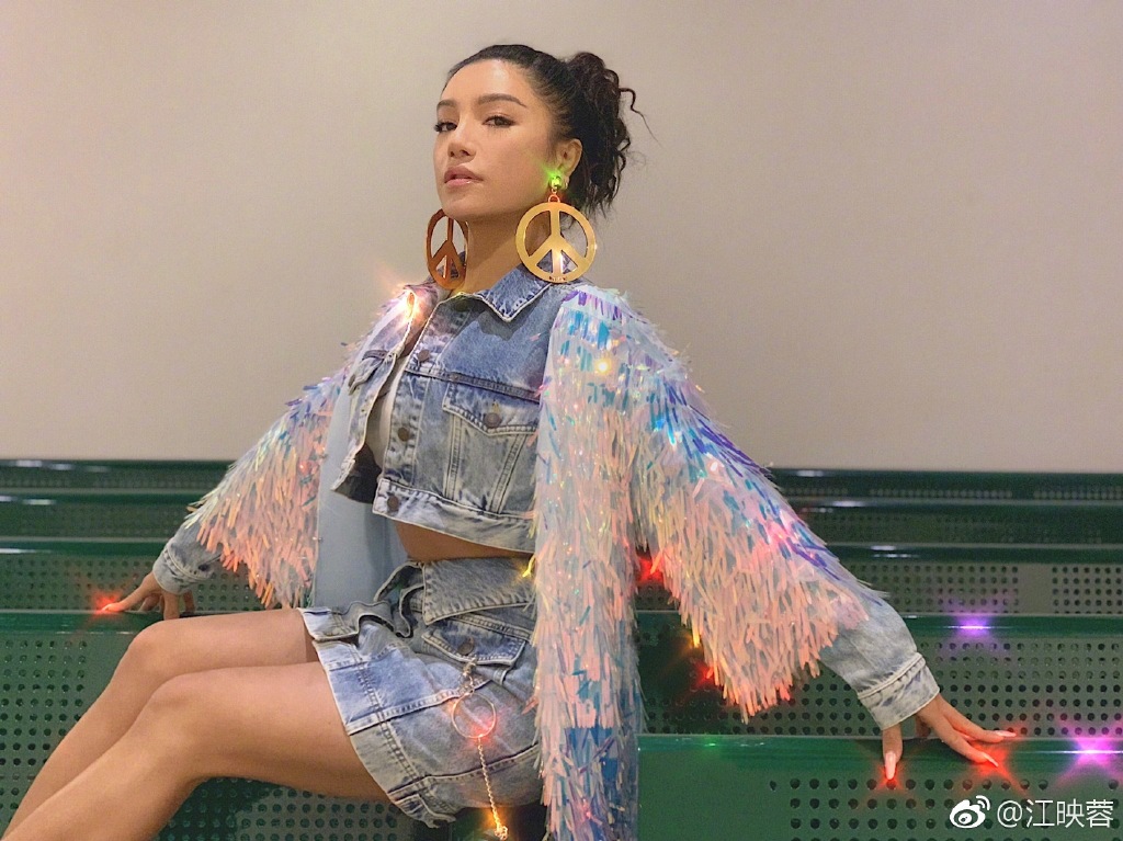 郁可唯为什么叫郁雅弦(郁可唯喜欢谁)