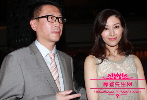 许晋亨为什么拄拐杖(许晋亨没能力吗)