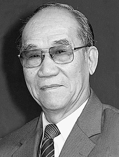 马季打侯宝林耳光真相(马季到底打没打过侯宝林)