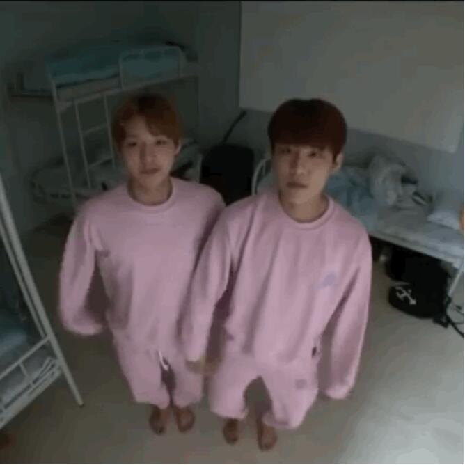 八卦：朴志训为什么叫小眨、啤酒花、五金、