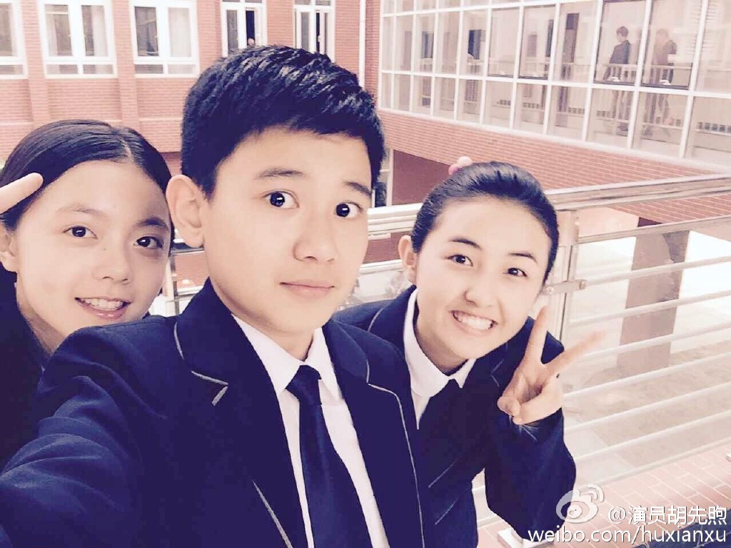 胡先煦是怎么出道的?胡先煦张子枫早恋在一 胡先煦是怎么出道的?胡先煦张子枫早恋在一