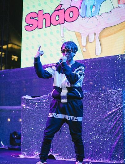 庞麦郎的智商是不是有问题？庞麦郎为什么要(庞麦郎什么水平)