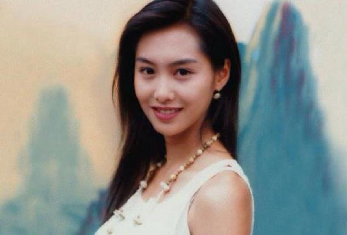 朱茵为什么打黄子华?黄子华的老婆温安妮照