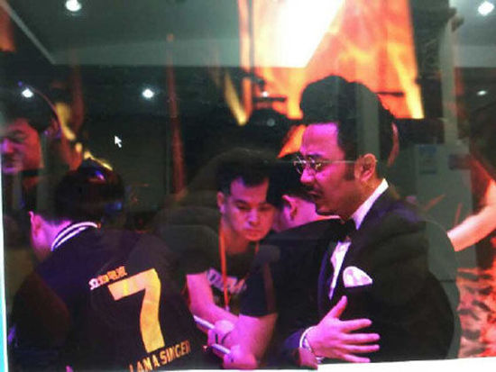 回顾历次汪涵救场视频完整版(汪涵救场三分钟)