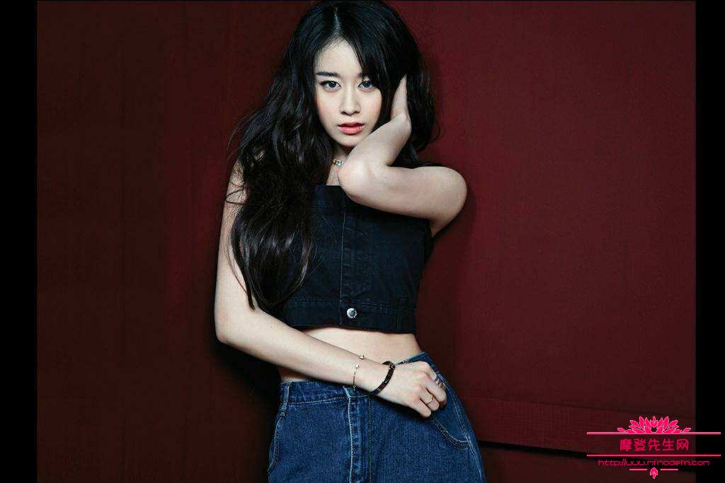 朴智妍为啥叫提裤狂魔？朴智妍拒绝王思聪求(朴智妍提裤子)