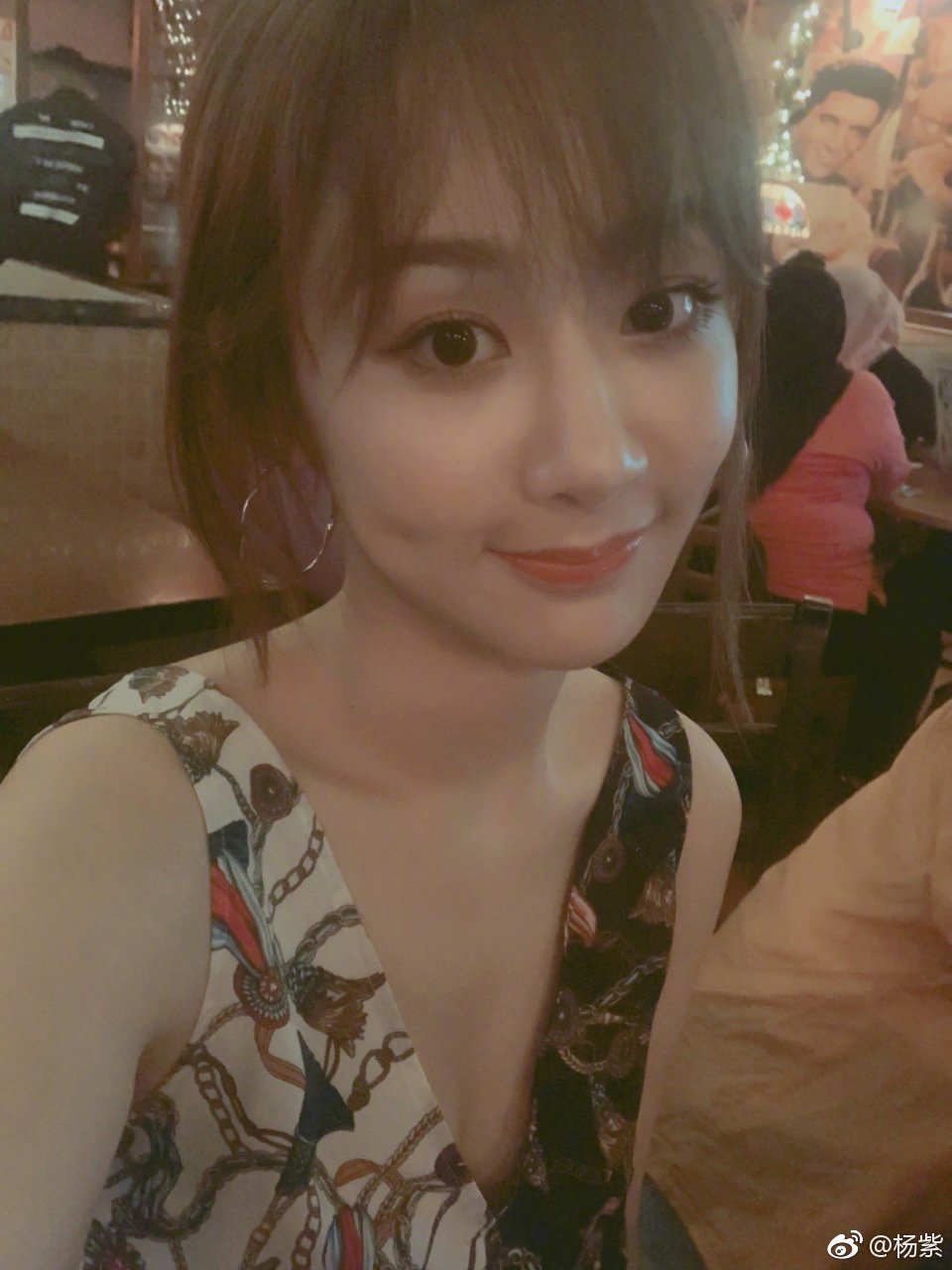 杨紫邓伦公开恋情是什么情况(杨紫邓伦官宣恋情)