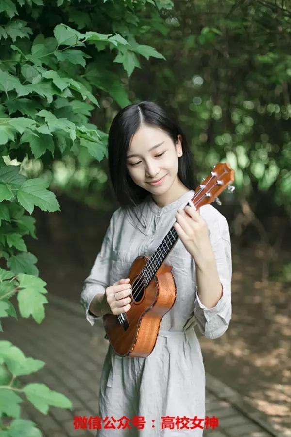 姜梓新完美假期是哪一期？姜梓新和吴谨言是