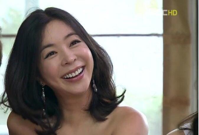 李尚敏为什么负债69亿？李尚敏小百合结婚