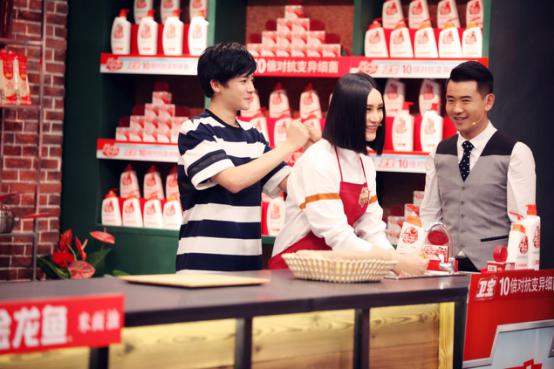 尚雯婕是侯明昊的老板吗？尚雯婕和谭维维恩(尚雯婕当老板了吗)