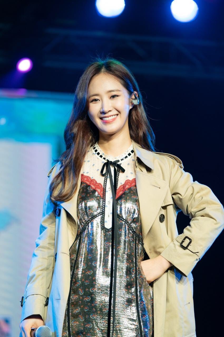 权俞利为什么叫权相公、黑珍珠？权侑莉早期