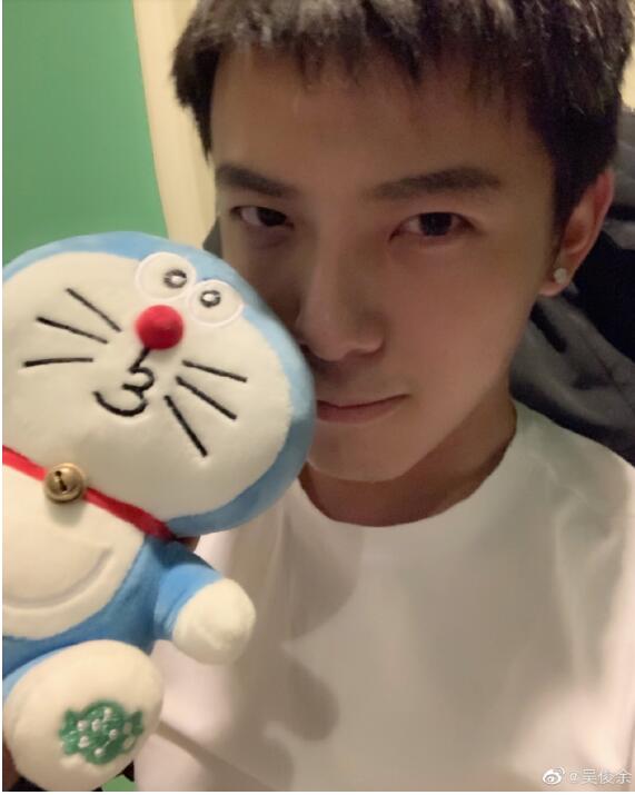 吴俊余内裤门是怎么回事