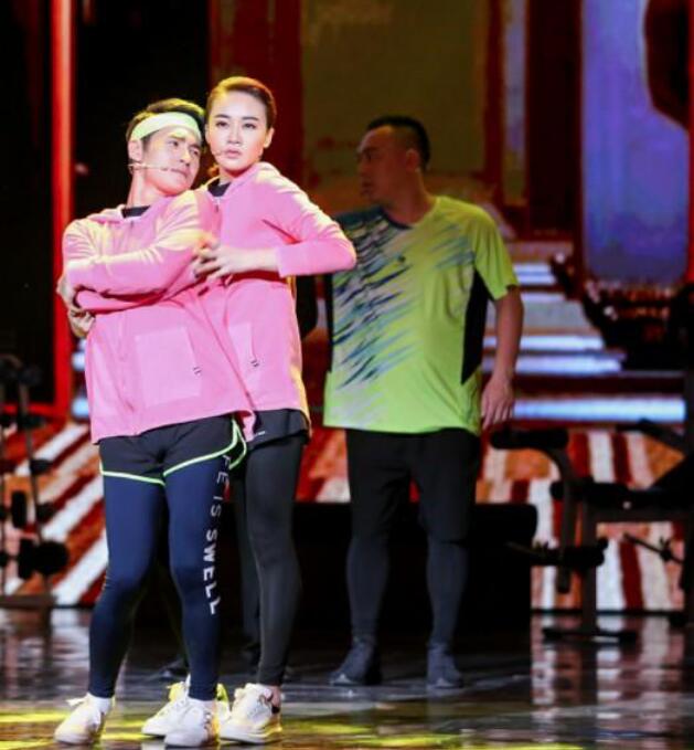 贾舒涵文松什么关系(贾舒涵个人资料图片)