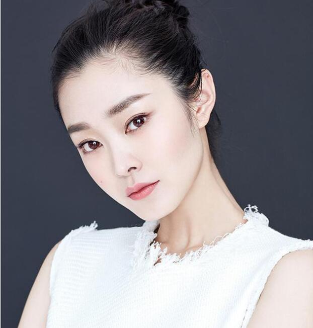 张佳宁和宋轶对比照(张佳宁和宋轶长得像)