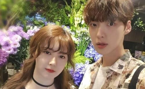 网曝安宰贤离婚前举止反常(安宰贤现状照片)