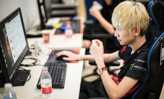 糖小幽和Doinb结婚甜蜜惹艳羡(糖小幽和doinb什么时候在一起的)