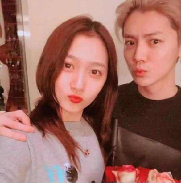 关晓彤为什么叫关双双、小怂(两个关晓彤)