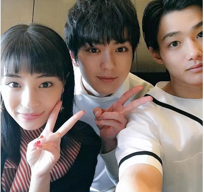 千叶真一会说文中吗？千叶真一在日本的地位