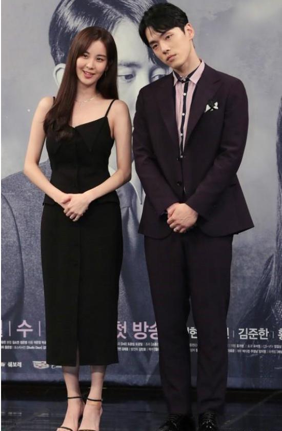 金正贤现状和身体状况如何(金正贤生活照) 金正贤现状和身体状况如何(金正贤生活照)