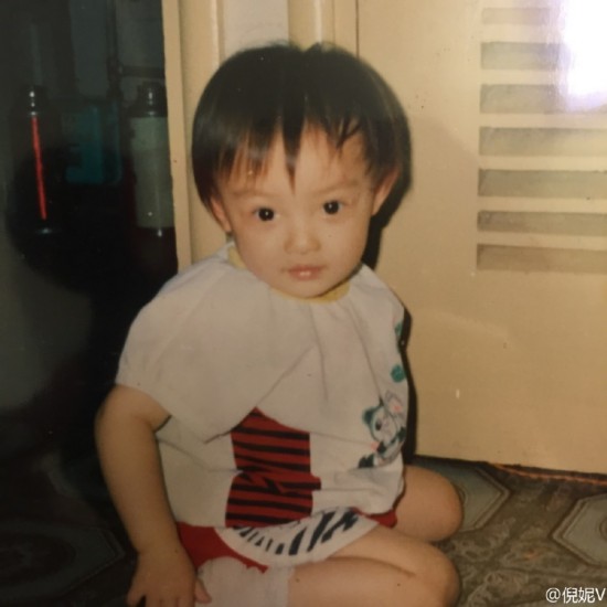 赵丽颖小时候的照片(赵丽颖小时候的照片对比)