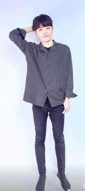 杨超越是那个村的为什么被叫村花?杨超越有 杨超越是那个村的为什么被叫村花?杨超越有