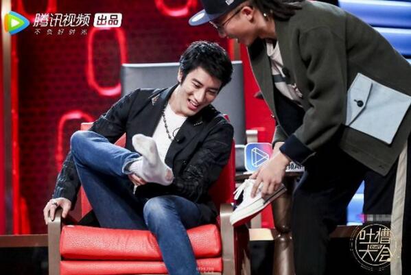 周杰伦与王力宏结儿女亲家真假 周杰伦与王力宏结儿女亲家真假